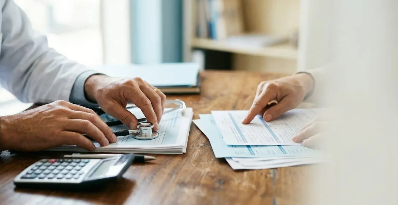 Décision médicale face aux honoraires chirurgicaux et choix de traitement